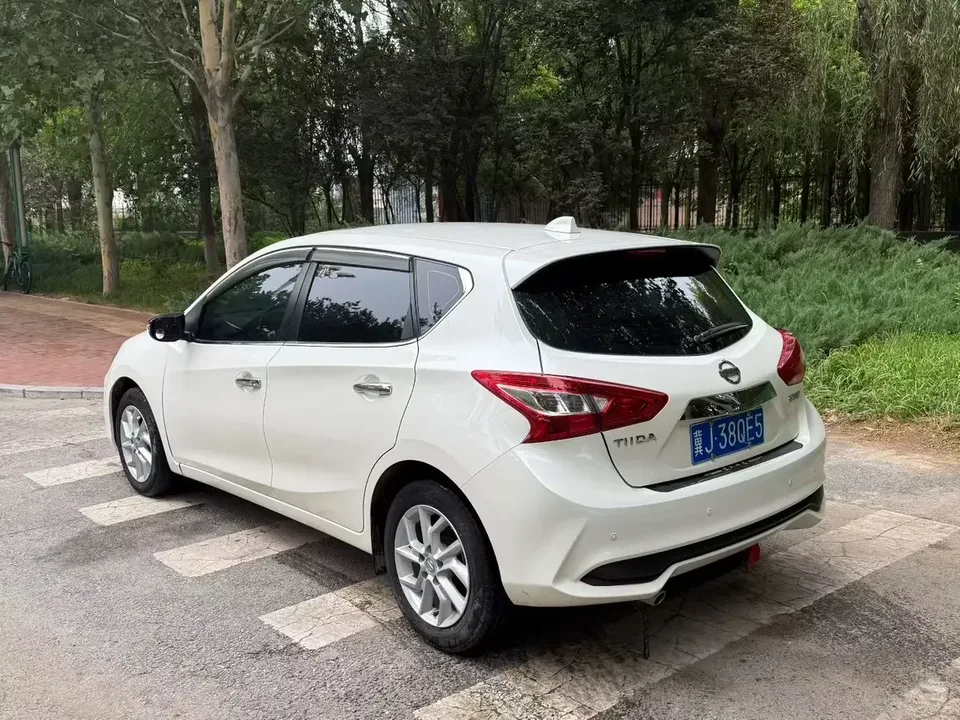 Nissan Tiida Tiida 2021 1.6L CVT Intelligent Travel Edition 2022 — thumbnail 4