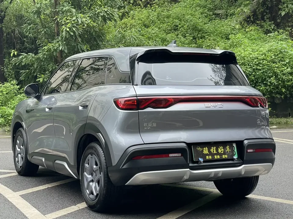 BYD Yuan Up Yuan UP 2024 401KM Vitality 2024 — thumbnail 2