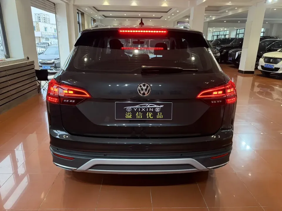 Volkswagen Tayron Tanyue 2021 280TSI 2WD Luxury Smart Edition 2022 — thumbnail 2