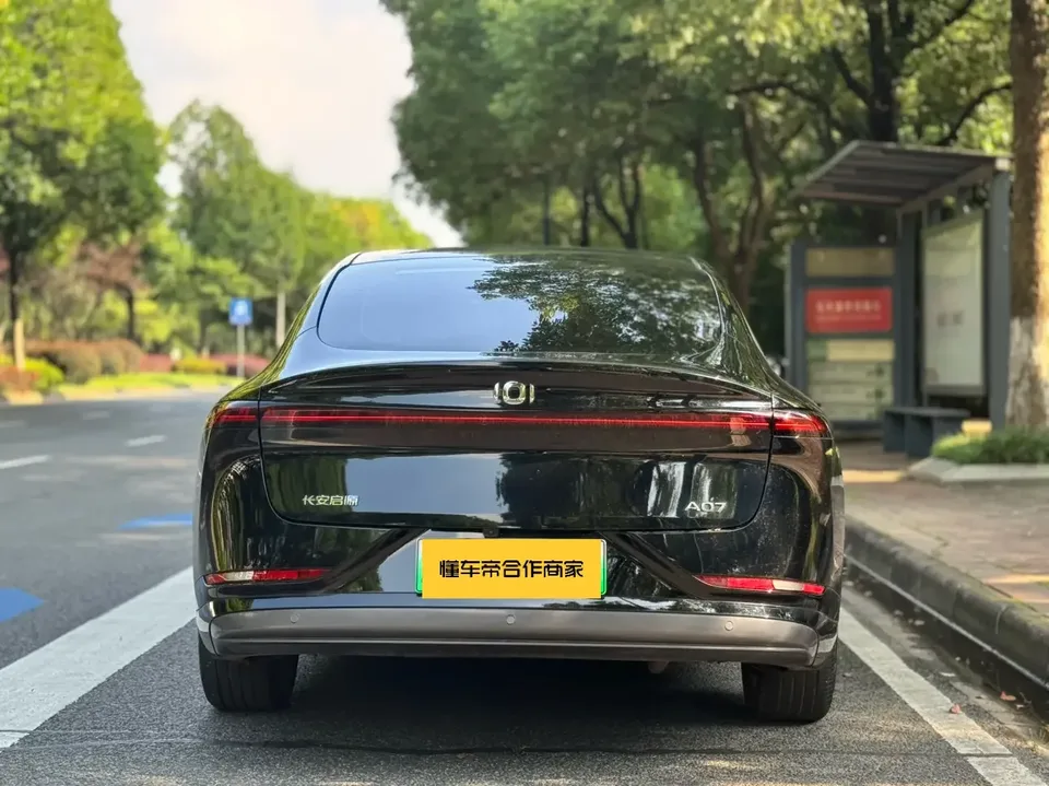 Changan Qiyuan A07 Changan Qiyuan A07 2025 Blue Whale Extended Range 140 Elite 2025 — миниатюра 2