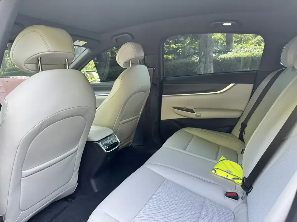 Changan Qiyuan A07 Changan Qiyuan A07 2025 Blue Whale Extended Range 140 Elite 2025 — миниатюра 3