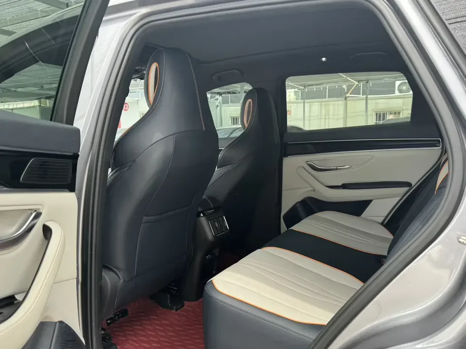 BYD Song PLUS DM Song PLUS DM 2021 DM-i 110KM 2WD Flagship PLUS 2022 — thumbnail 3