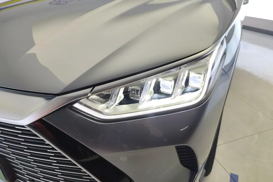 BYD Song PLUS DM Song PLUS DM 2021 DM-i 110KM 2WD Flagship PLUS 5G Edition 2022 — thumbnail 2