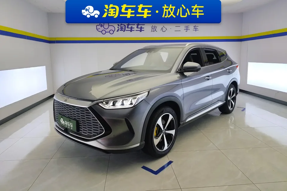 BYD Song PLUS DM Song PLUS DM 2021 DM-i 110KM 2WD Flagship PLUS 5G Edition 2022 — photo 1, buy with delivery to Moscow