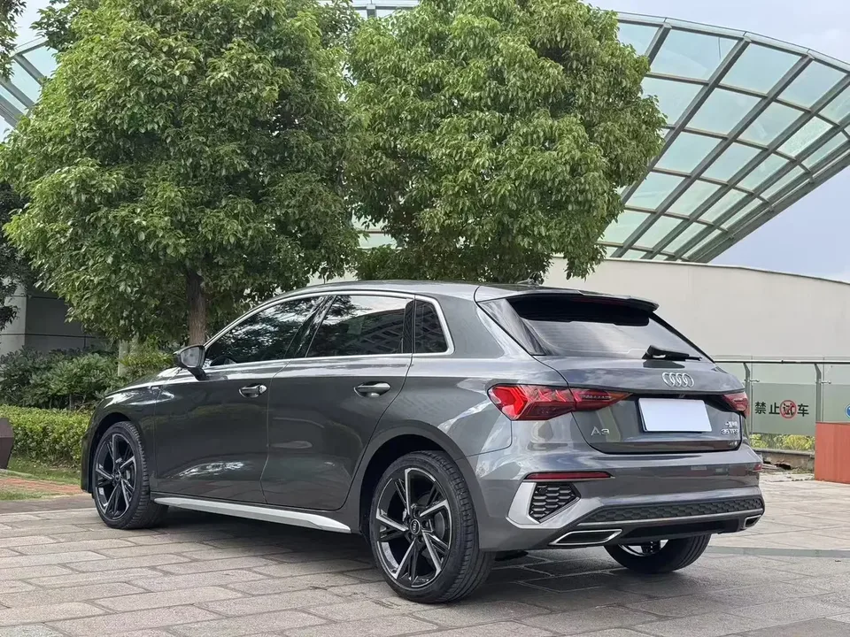 Audi A3 Audi A3 2024 Sportback 35 TFSI Stylish and sporty 2024 — thumbnail 4