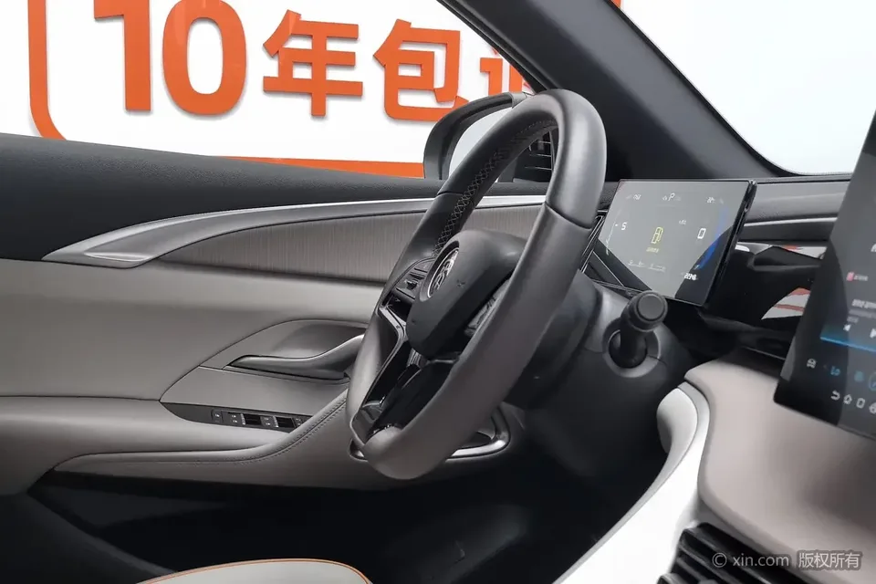 BYD Song Pro DM Song Pro DM 2024 DM-i Honor Edition 71km Pilot Edition 2024 — миниатюра 3