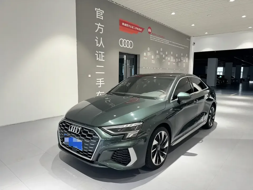 Audi A3 Audi A3 2023 A3L Limousine 35 TFSI facelift: stylish and sporty 2023 — photo 1, buy with delivery to Moscow