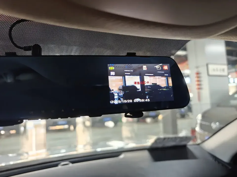 Kia Run proudly Run proudly 2021 1.5L CVT Trend Edition 2022 — thumbnail 4