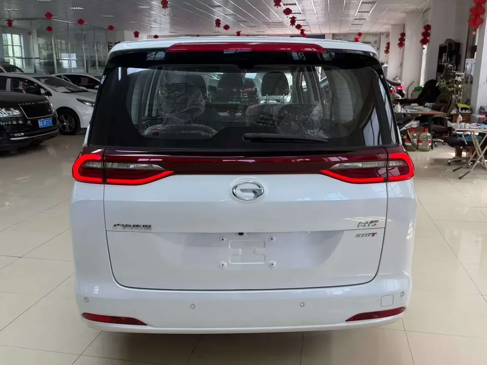 GAC Trumpchi M6 Trumpchi M6 2021 270T Automatic Deluxe Edition 7 Seaters 2023 — thumbnail 2