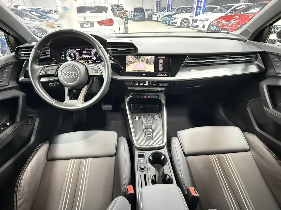 Audi A3 Audi A3 2022 Sportback 35 TFSI Stylish and sporty 2022 — thumbnail 5