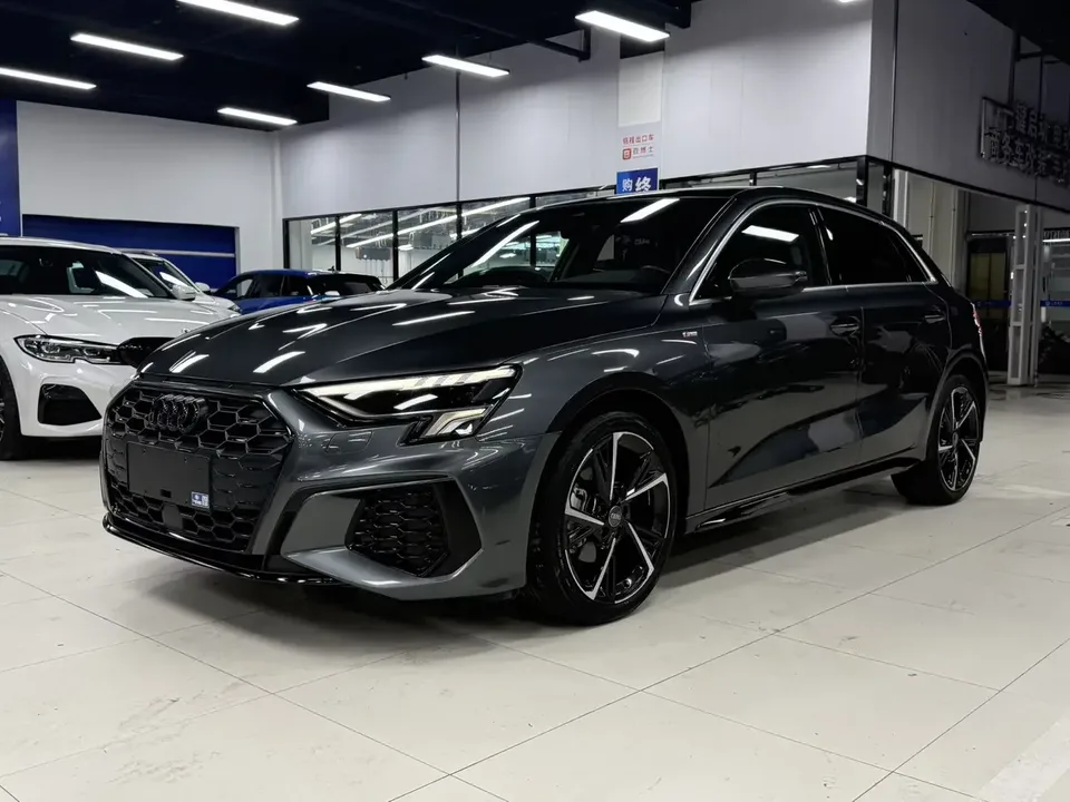 Audi A3 Audi A3 2022 Sportback 35 TFSI Stylish and sporty 2022 — photo 1, buy with delivery to Moscow