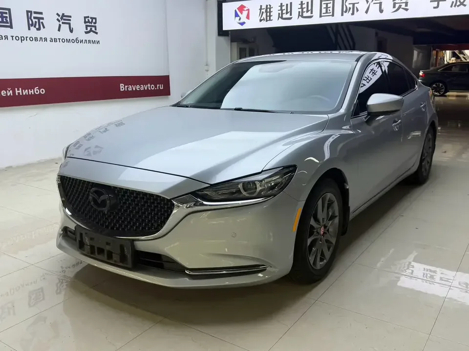 Mazda Atenza Atez 2021 2.0L Blue Sky Deluxe Edition 2022 — photo 1, buy with delivery to Moscow