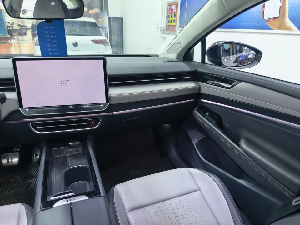 Volkswagen ID.7 VIZZION ID.7 VIZZION 2024 AIR version 2024 — thumbnail 3