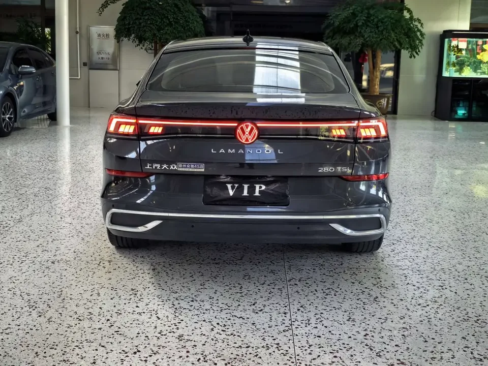 Volkswagen Lamando Lingdu 2022 Lingdu L 280TSI DSG Cool Edition 2022 — thumbnail 2
