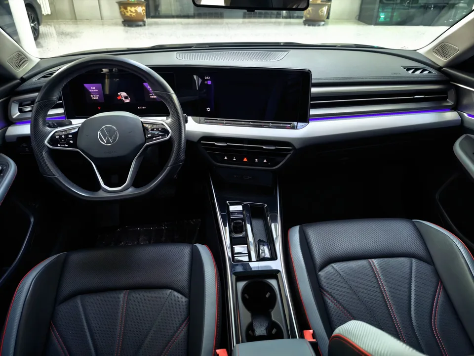 Volkswagen Lamando Lingdu 2022 Lingdu L 280TSI DSG Cool Edition 2022 — thumbnail 3