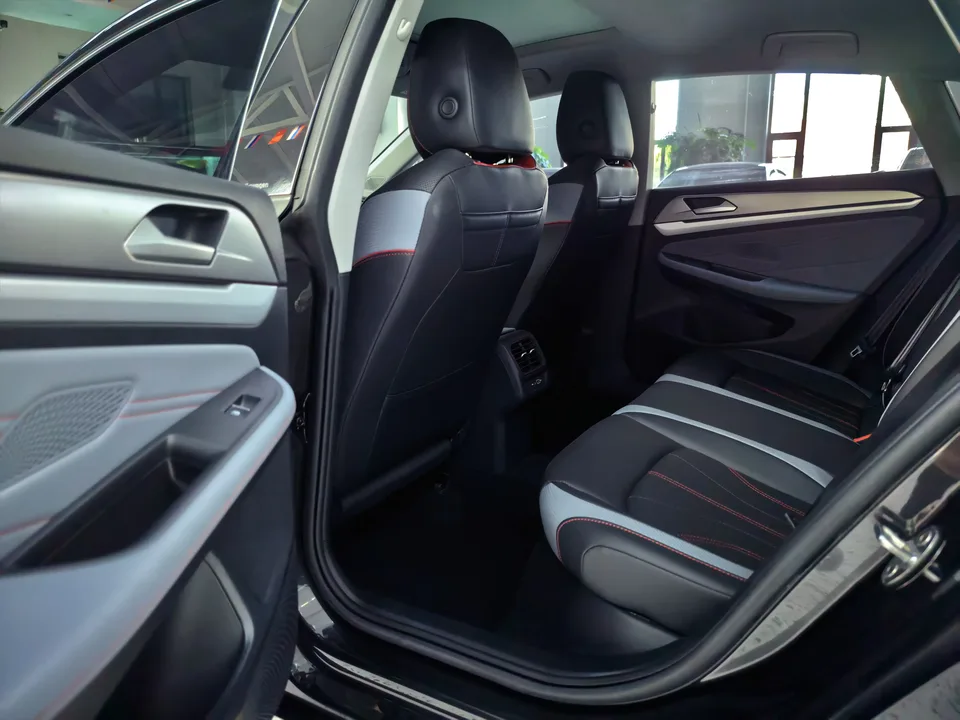 Volkswagen Lamando Lingdu 2022 Lingdu L 280TSI DSG Cool Edition 2022 — thumbnail 4