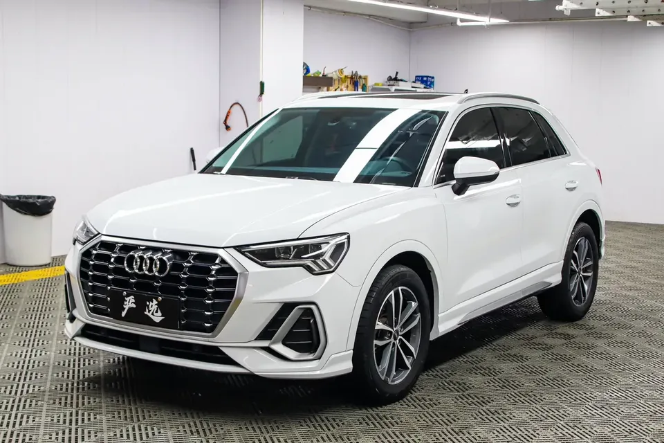 Audi Q3 Audi Q3 2022 35 TFSI Progressive Dynamic 2022 — photo 1, buy with delivery to Moscow