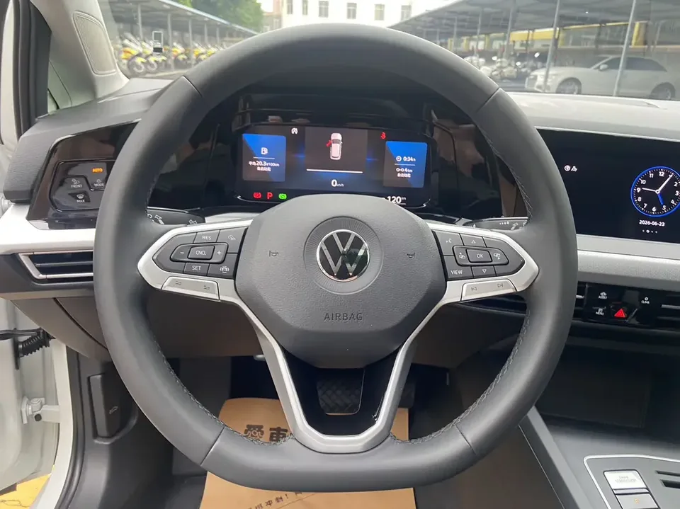Volkswagen Golf golf 2023 280TSI DSG Pro 2023 — thumbnail 4