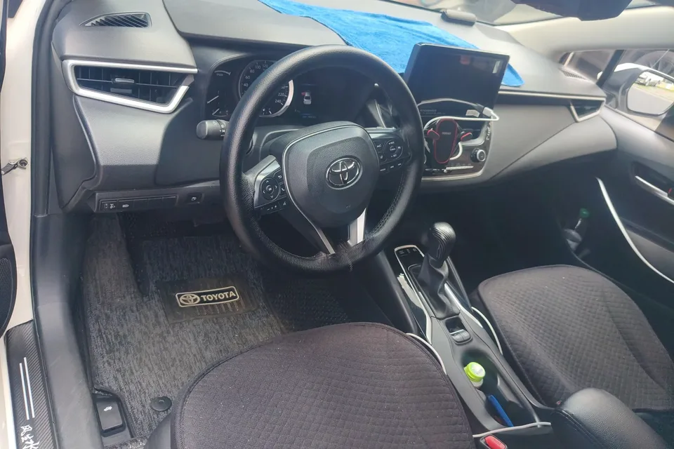 Toyota Corolla Corolla 2022 Dual Engine 1.8L E-CVT Pioneer Edition 2023 — thumbnail 4