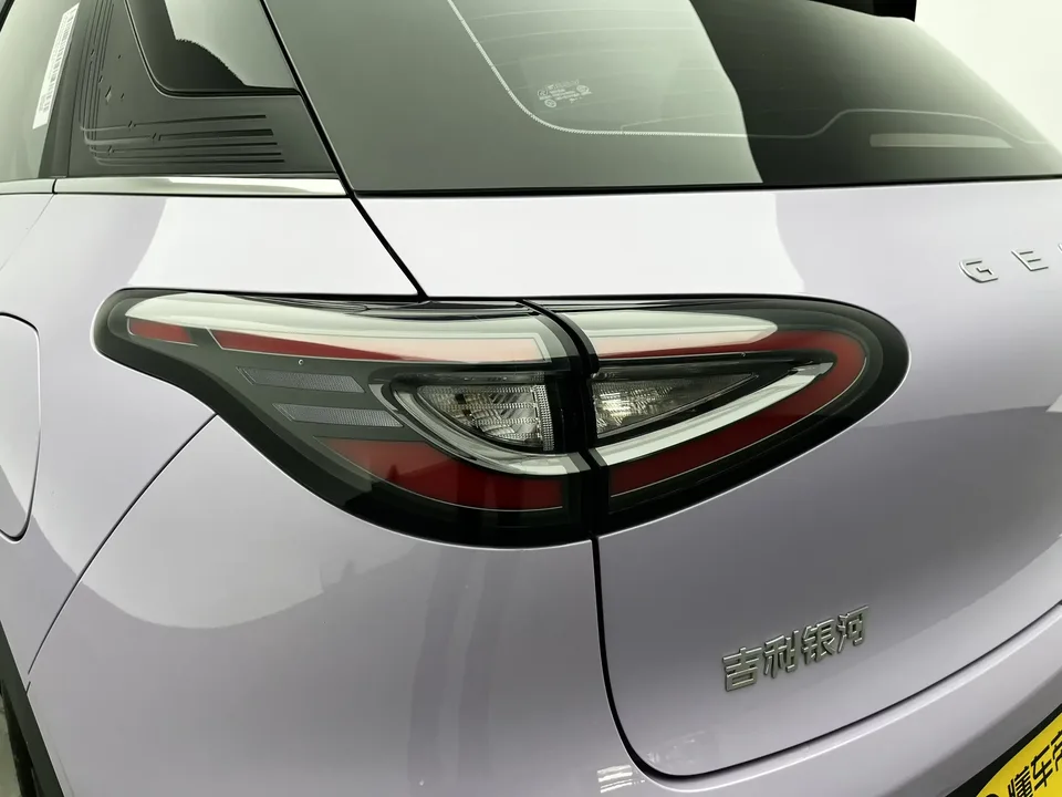 Geely Star Wish Star Wish 2026 410km Explorer Edition 2025 — thumbnail 4