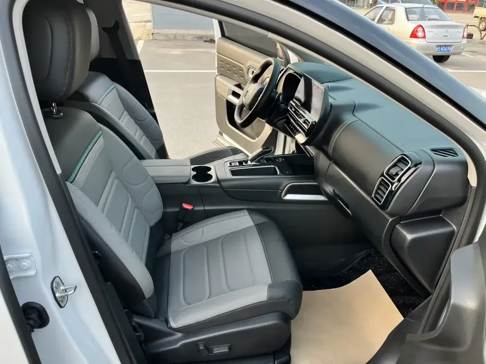 Citroen Tianyi C5 AIRCROSS Tianyi C5 AIRCROSS 2026 360THP Smart Edition 2026 — миниатюра 5