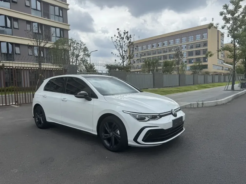 Volkswagen Golf golf 2021 280TSI DSG R-Line 2022 — thumbnail 3
