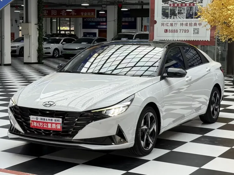 Hyundai Elantra Elantra 2022 1.5L CVT LUX Premium Edition 2023 — photo 1, buy with delivery to Moscow