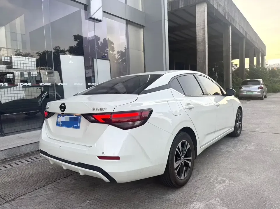 Nissan Sylphy Sylphy 2022 1.6L XL CVT Enjoy Edition 2022 — thumbnail 2