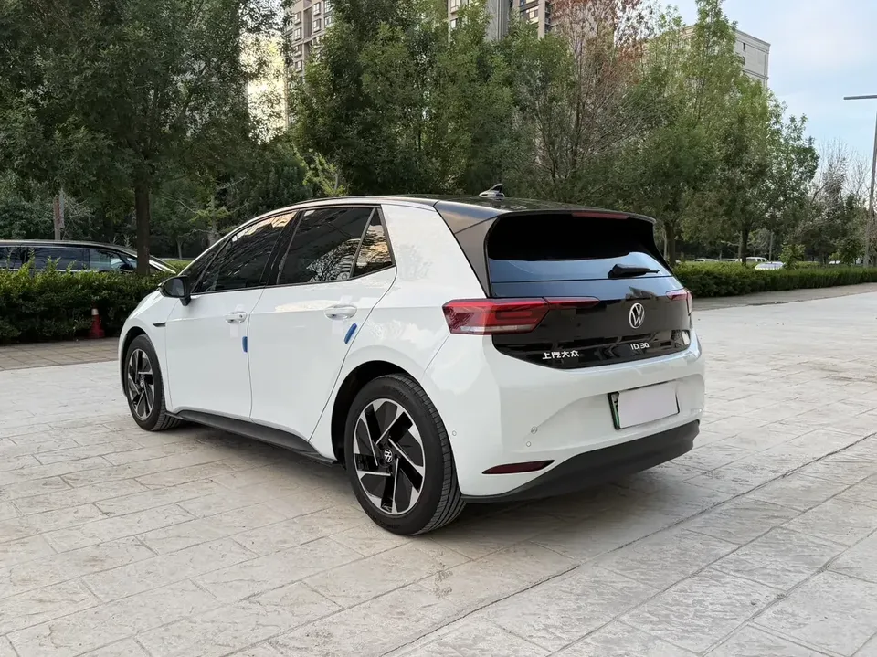Volkswagen ID.3 Volkswagen ID.3 2023 Pure Smart Edition 2023 — thumbnail 2