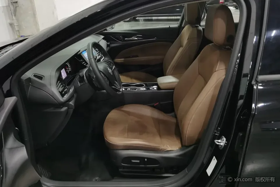 Buick Majesty Majesty 2023 552T Smart 2023 — thumbnail 5