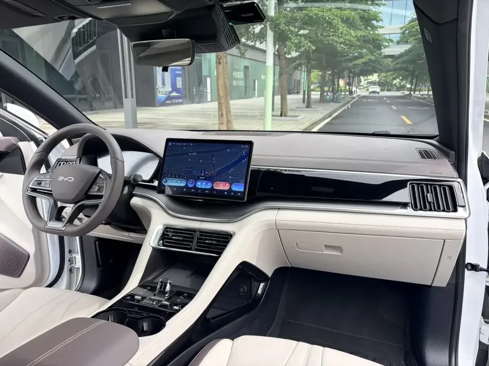 BYD Song PLUS DM Song PLUS DM 2025 DM-i 112KM Premium 2025 — thumbnail 4