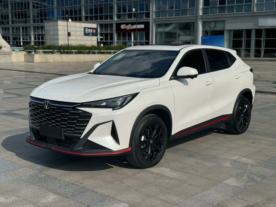Changan X5 Plus Changan X5 PLUS 2026 1.5T DCT Excellence PRO 2025 — photo 1, buy with delivery to Moscow