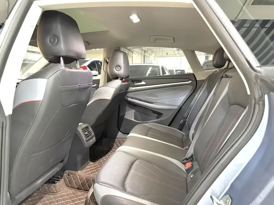 Volkswagen Lamando Lingdu 2022 Lingdu L 280TSI DSG Hot Edition 2023 — миниатюра 3