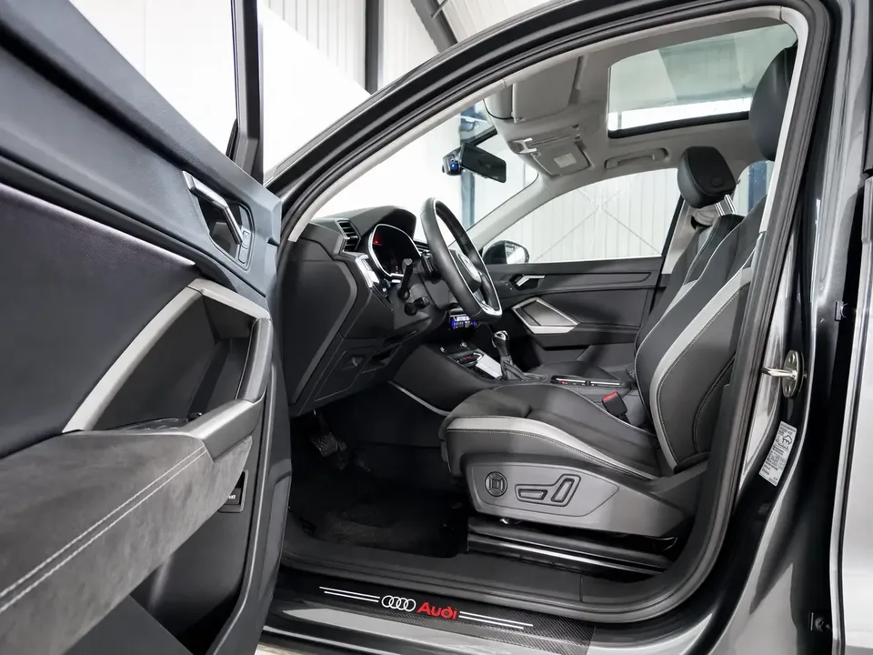 Audi Q3 Audi Q3 2022 35 TFSI Stylish Dynamic 2022 — thumbnail 5
