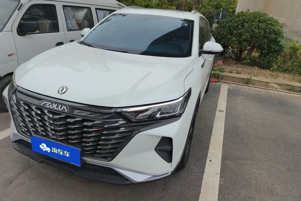 Dongfeng Fengshen AX7 Dongfeng Fengshen AX7 2022 Mach version 1.5T DCT DF31 2023 — photo 1, buy with delivery to Moscow