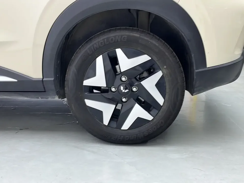 Wuling Bingo S Bingo S 2025 430km Flagship Model 2025 — thumbnail 3