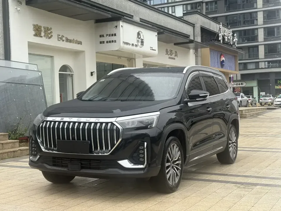 Jetour Jietu X90 PLUS Jietu X90 PLUS 2024 1.6TD DCT Villa 2024 — фото 1, купить с доставкой в Москву