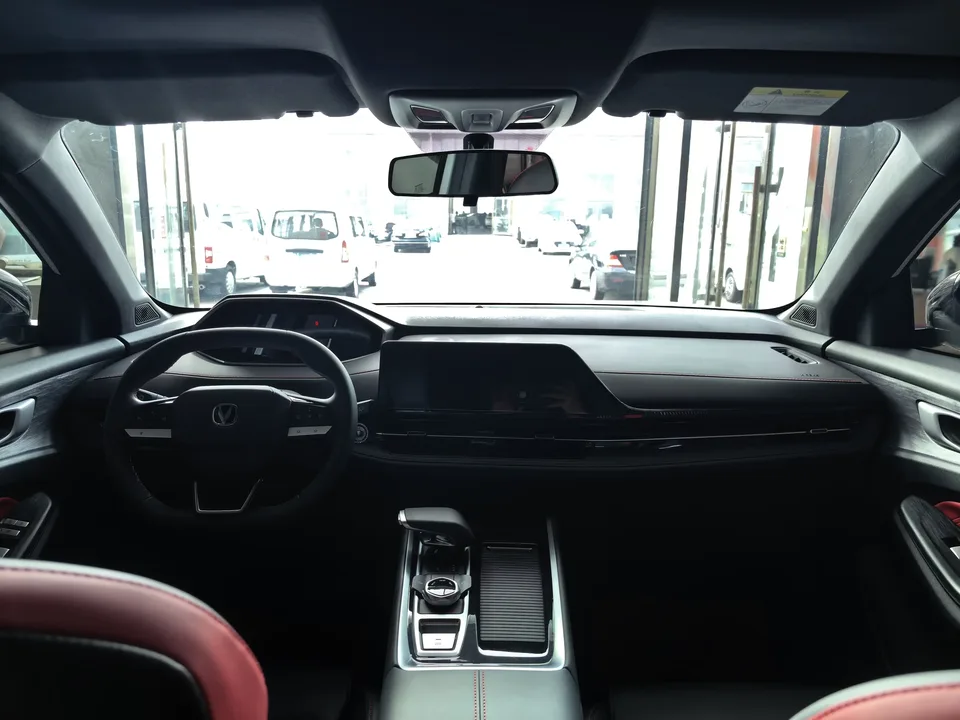 Changan CS55 Plus Changan CS55 PLUS 2024 The third generation 1.5T DCT Excellence 2024 — thumbnail 3