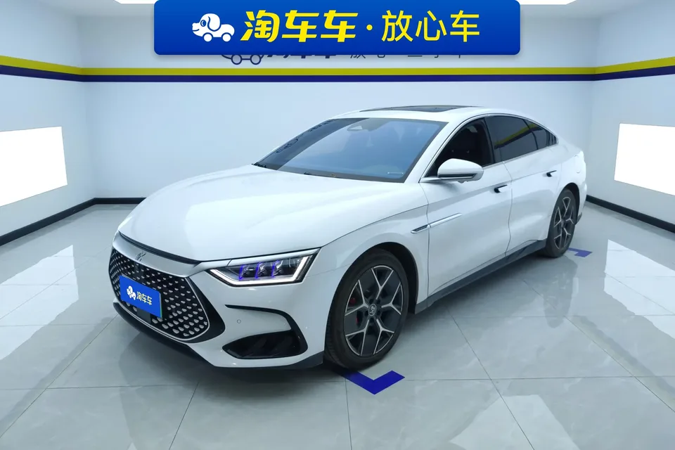 BYD Han DM Chinese DM 2023 DM-i Champion Edition 200KM Premium 2023 — photo 1, buy with delivery to Moscow