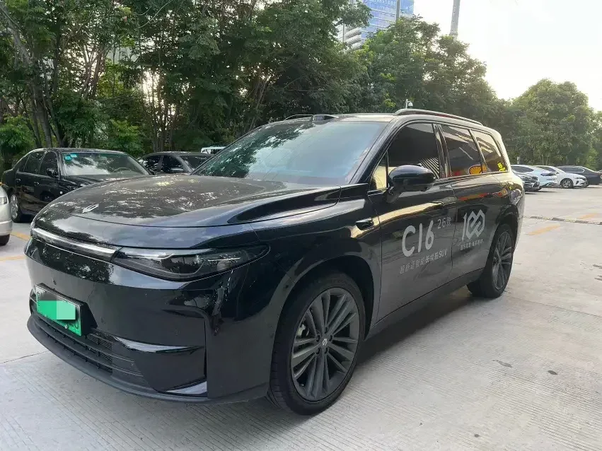 Leapmotor C16 Leapmotor C16 2026 Extended-range 280 LiDAR Premium Edition 6-seater 2025 — photo 1, buy with delivery to Moscow