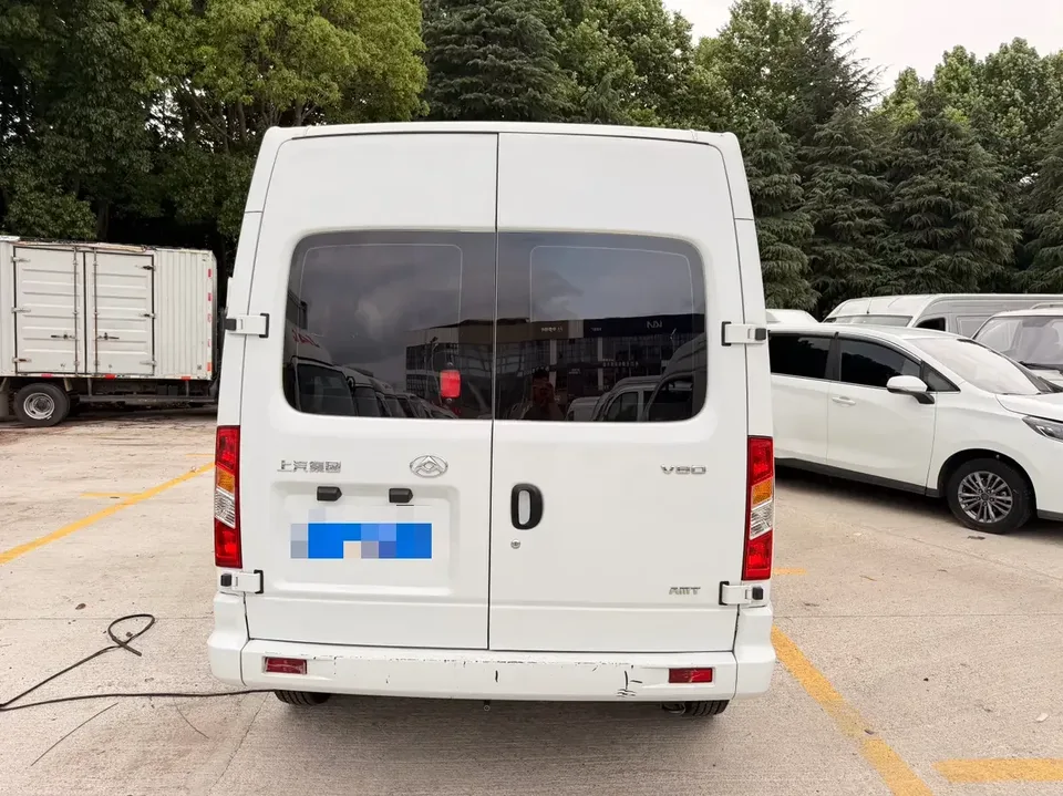 Datong Xintu V80 Xintu V80 2025 Modified value version 2.0T AMT Aoyuntong short wheelbase ultra-low roof 127Ps 5/6 seats 2025 — thumbnail 2