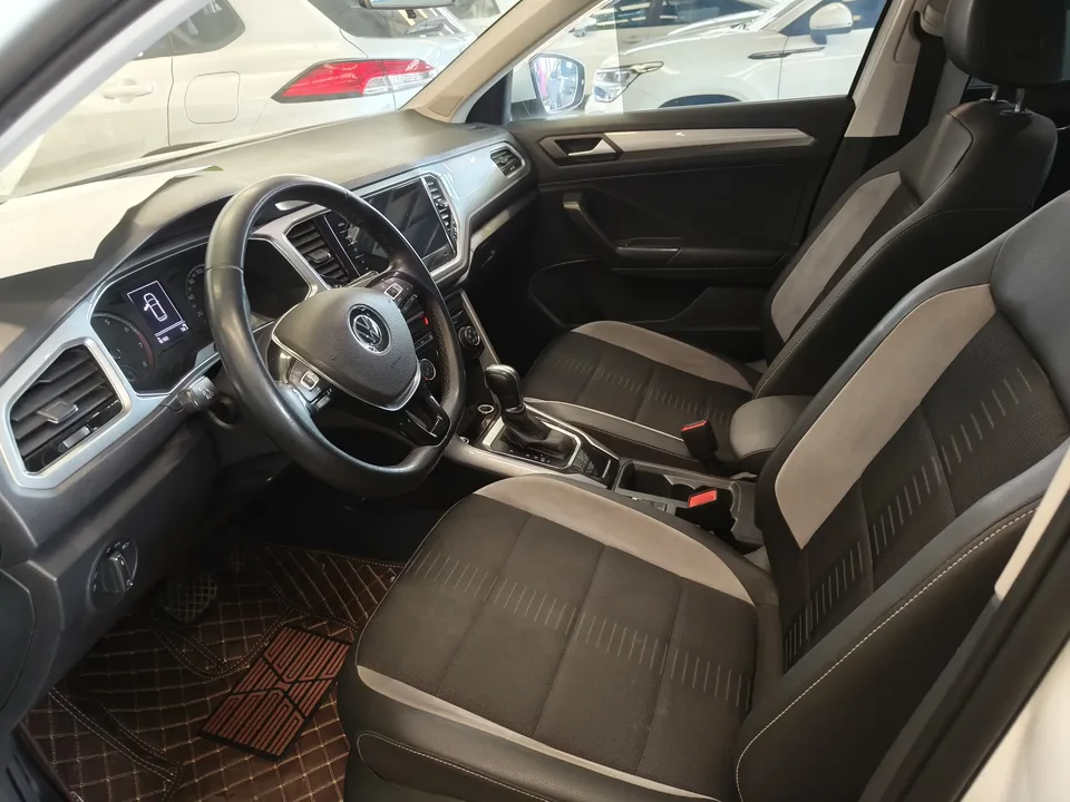 Volkswagen T-Roc TANG 2022 280TSI DSG 2WD Elite PLUS 2023 — миниатюра 3