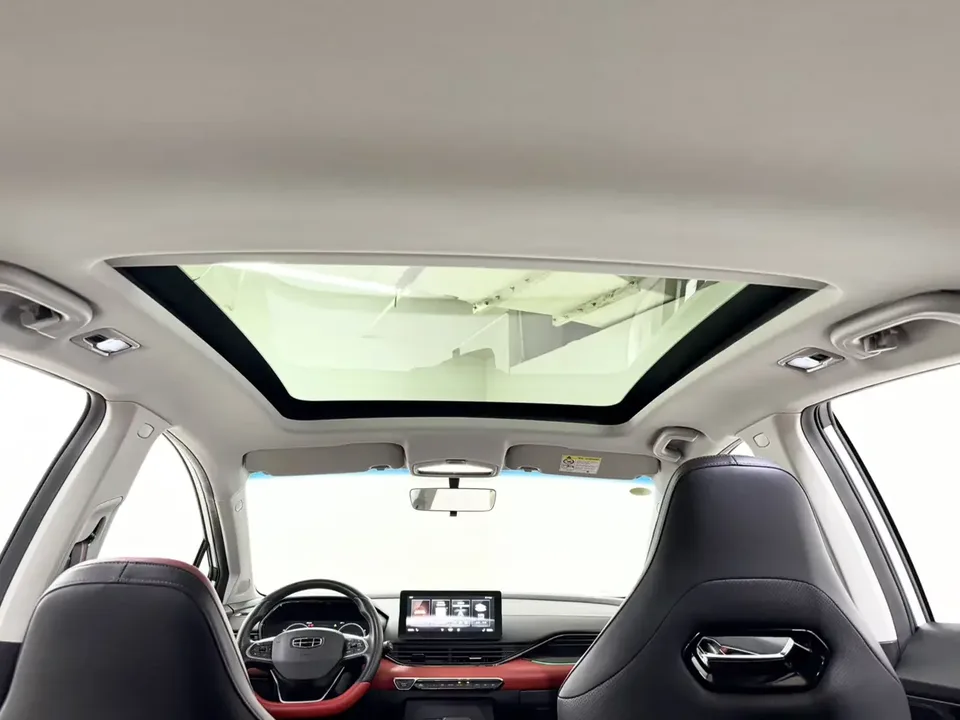 Geely Emgrand S Emgrand S 2021 1.4T CVT Premium 2022 — thumbnail 5
