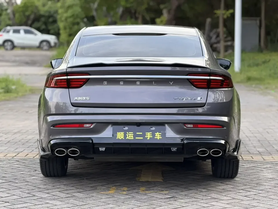 Geely Preface Xing Rui 2025 1.5T Dongfangyao Kunlun Edition 2025 — thumbnail 2