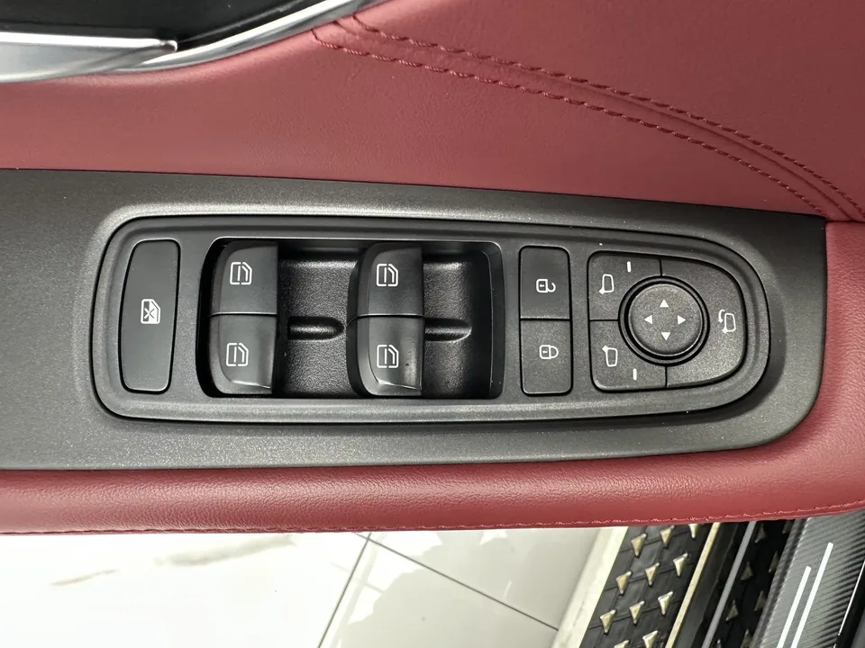 Jetour Jietu X70 PLUS Jietu X70 PLUS 2023 1.5T DCT Brave PLUS 5-seater 2023 — thumbnail 5