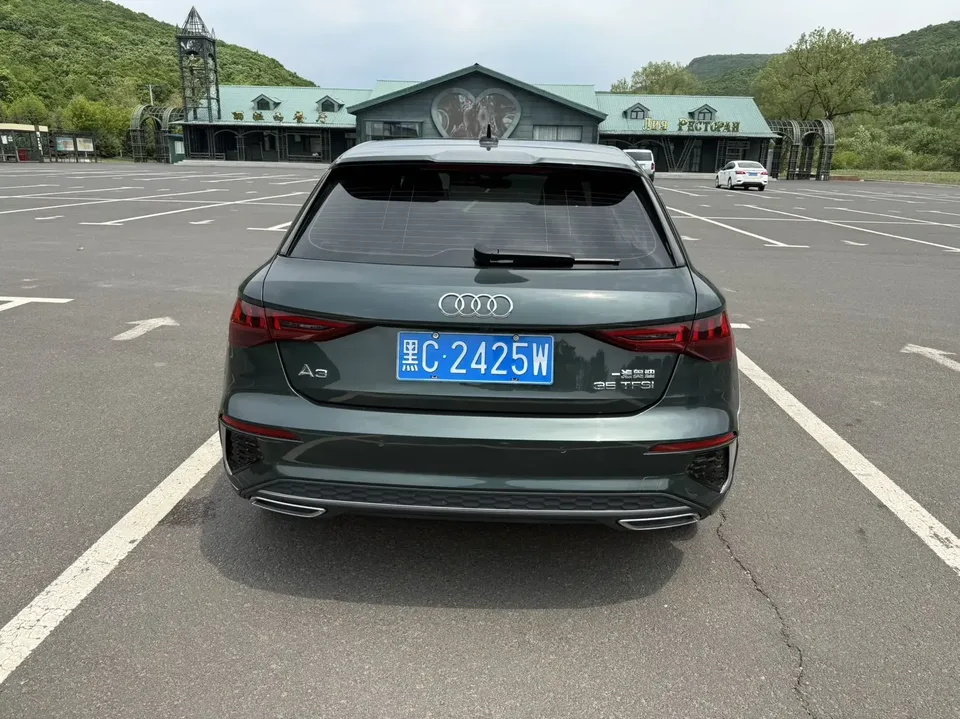 Audi A3 Audi A3 2022 Sportback 35 TFSI RS Kit Speed Type 2023 — thumbnail 2