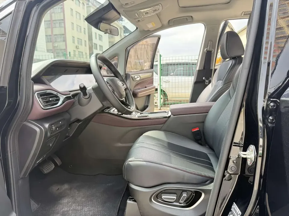 GAC Trumpchi M6 Trumpchi M6 2023 PRO 270T WDCT Deluxe Edition 2024 — thumbnail 4