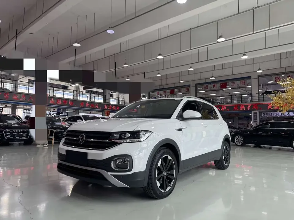 Volkswagen Explore the shadows Explore the shadows 2021 1.5L Automatic Joy-Link Edition 2023 — photo 1, buy with delivery to Moscow