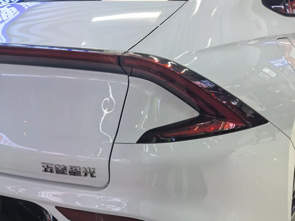 Wuling Starlight PHEV Wuling Starlight PHEV 2025 150km Intelligent Pilot 2025 — thumbnail 3