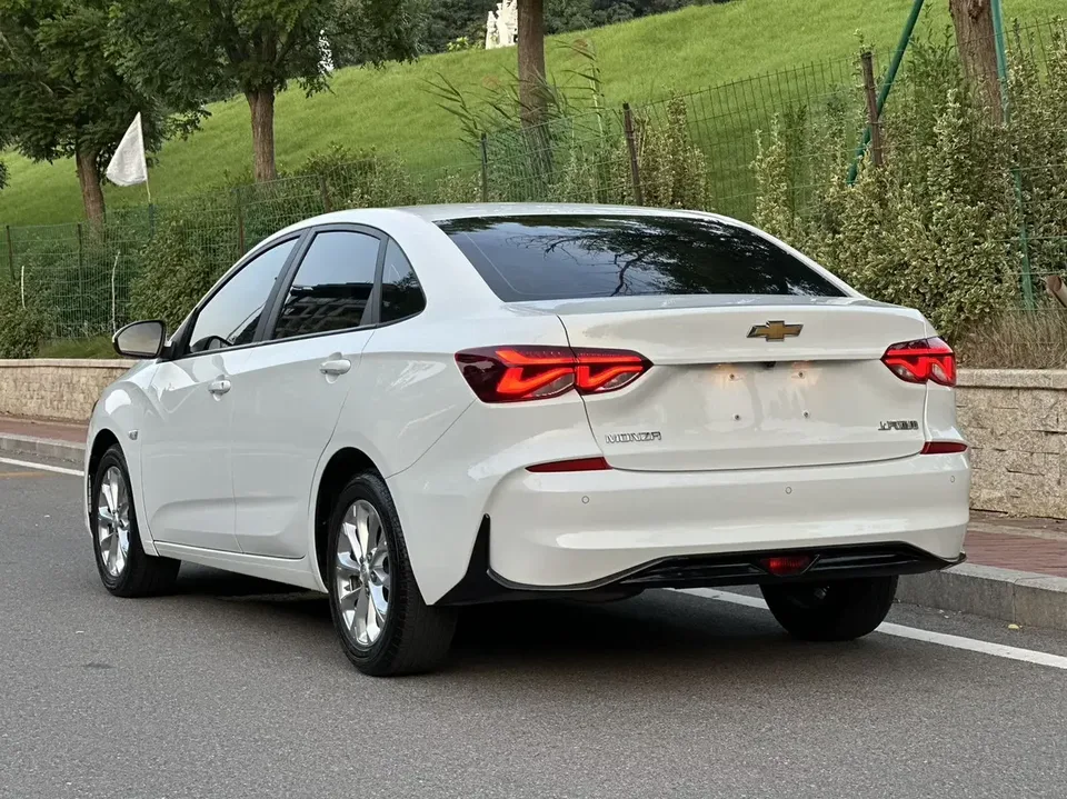 Chevrolet Monza Cruze 2023 1.5L Dual Clutch Enjoy Edition 2023 — thumbnail 5